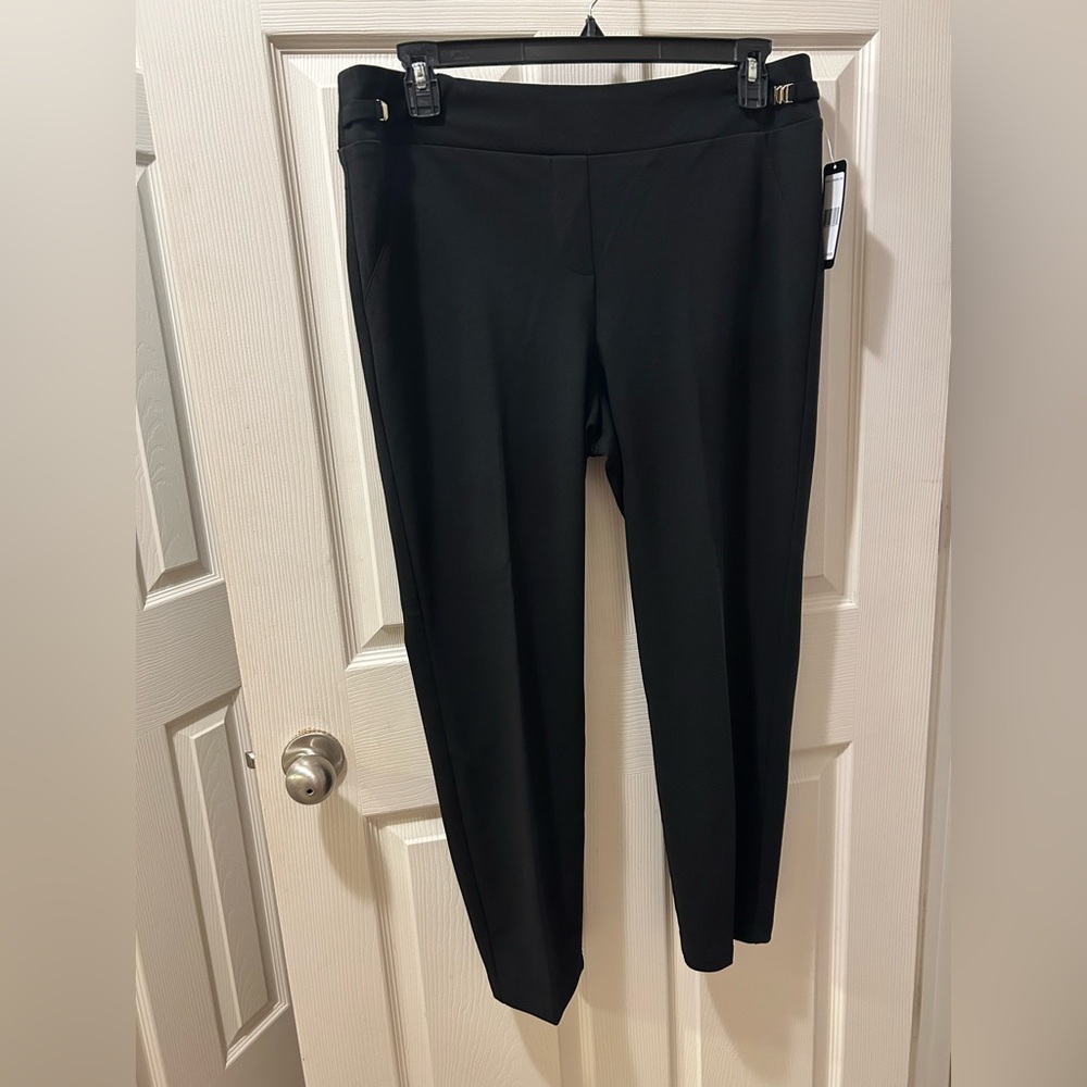 Soho Apparel Size XL Black Ankle Pants w/Waist Embellishment Women’s Slacks NWT